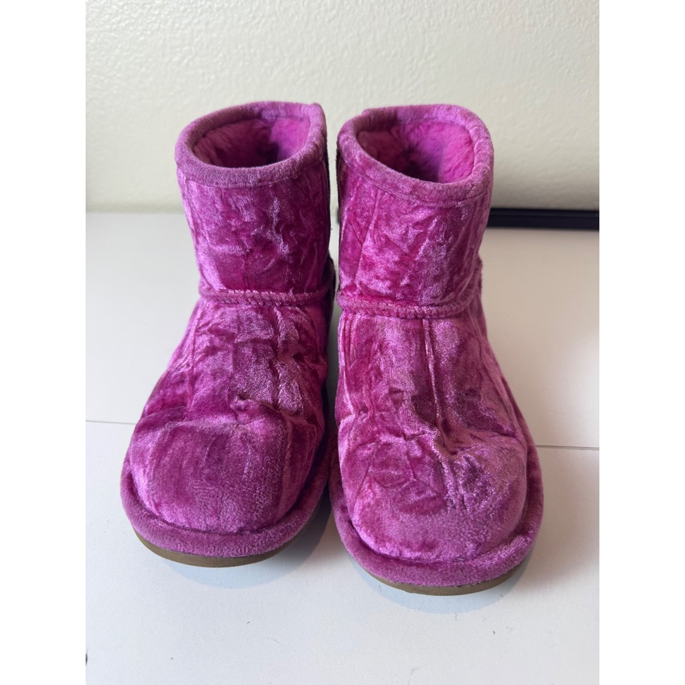 UGG Classic Mini Velvet Ankle Boots Kids Size 4 Pink Crushed Velvet Cozy Glam